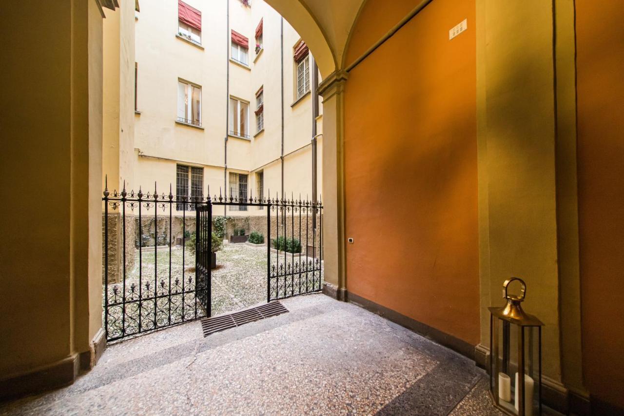 Lussuoso Appartamento Nel Cuore Di Bologna Exteriör bild